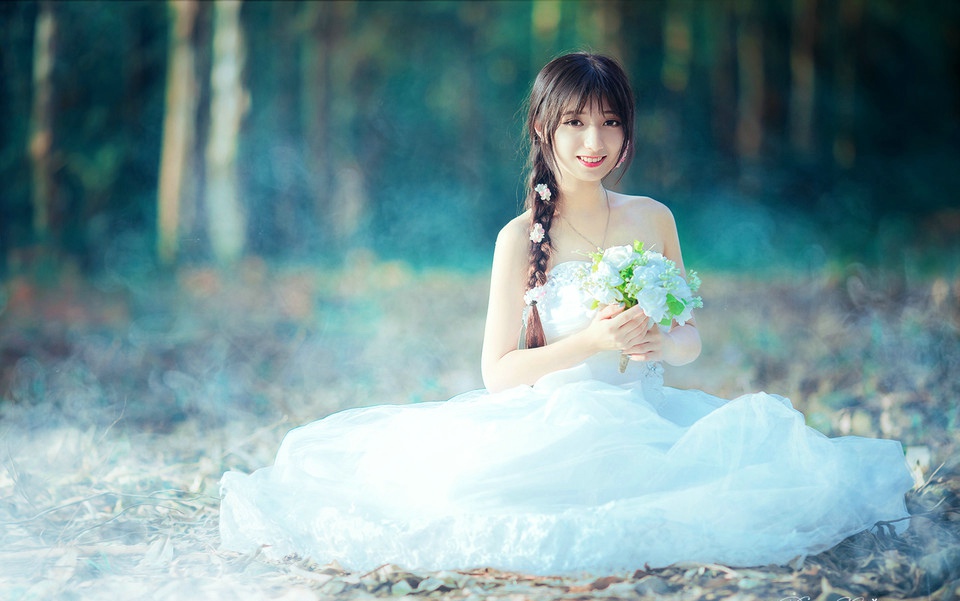 容祖儿首披婚纱 愿做小女人图片