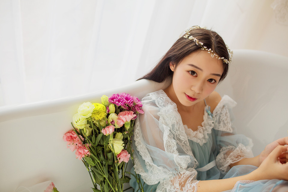 日系小清新美女手机壁纸图片