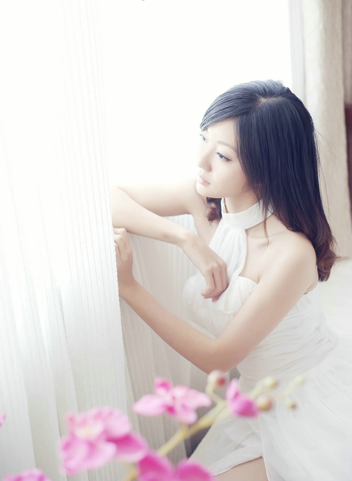 清纯美女 90后mm蕾丝睡裙私房诱惑写真美女图片图片