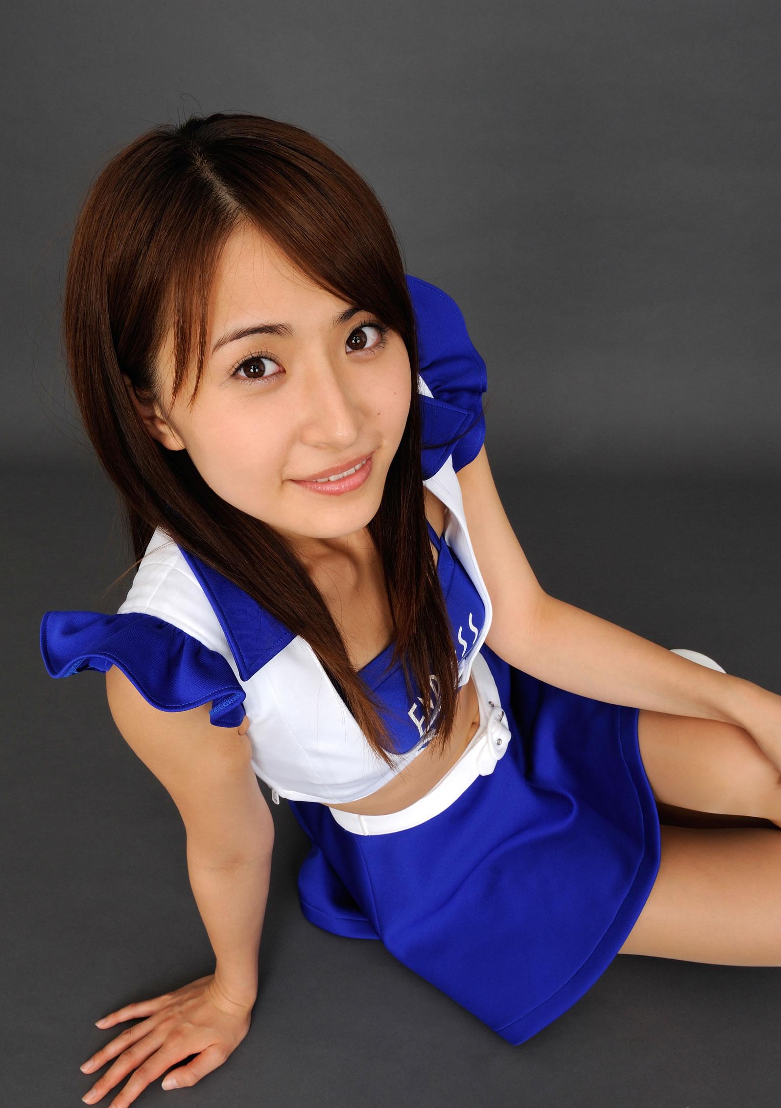 清纯美女 90后mm蕾丝睡裙私房诱惑写真美女图片图片