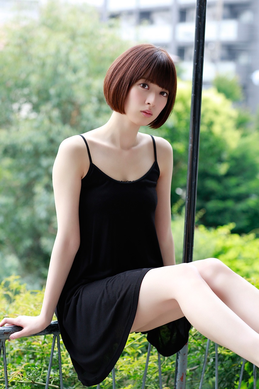 清纯美女 90后mm蕾丝睡裙私房诱惑写真美女图片图片