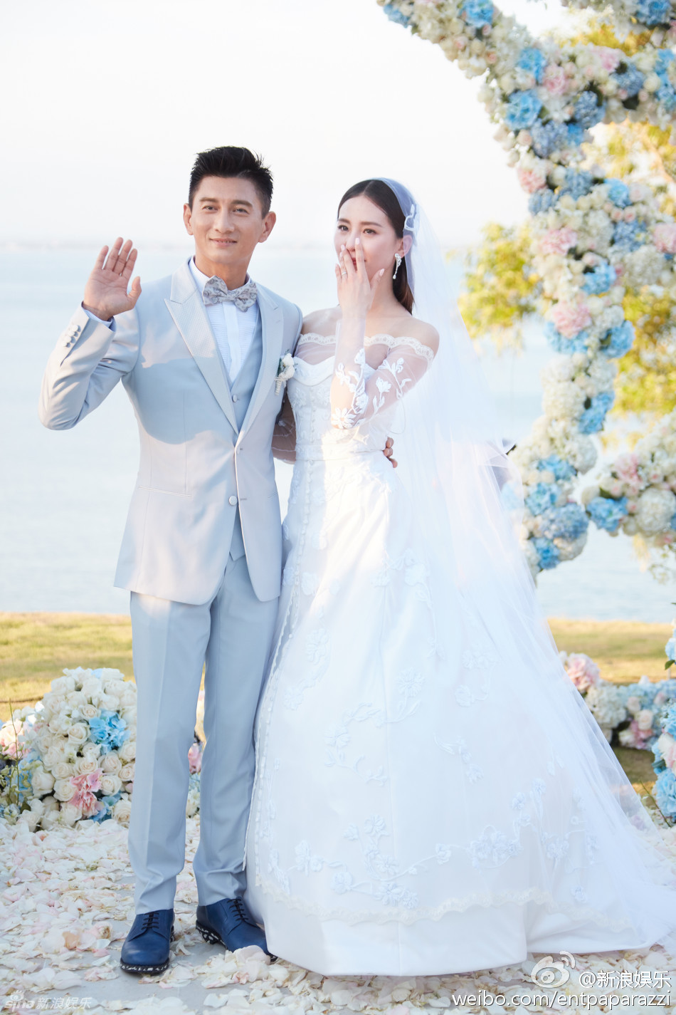 刘诗诗盛夏浪漫写真图片 迷人姿态尽展温润柔和图片
