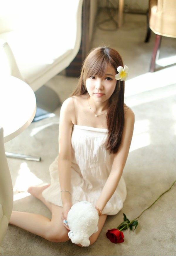 平面模特女演员锥子脸美女王瑞儿成熟诱惑性感自拍照图片图片