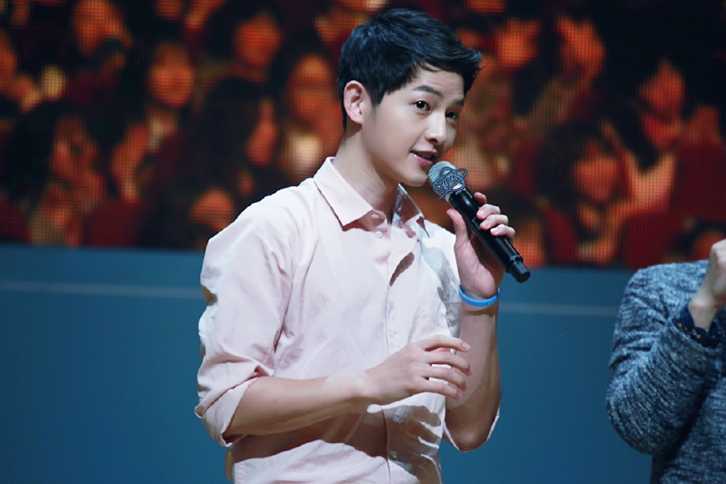 高清韩国大田广域男星宋仲基写真图片图片