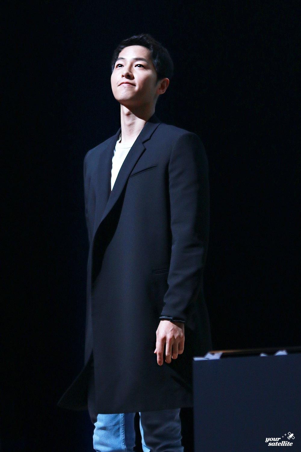 高清韩国大田广域男星宋仲基写真图片图片