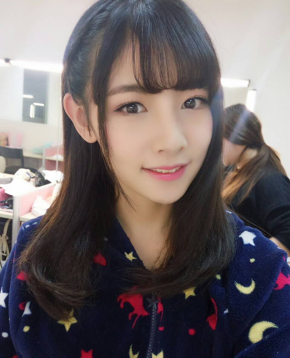 湖北武汉女演员赵粤仙气唯美古装照图片图片 湖北武汉女演员赵粤仙气唯美古装照图片图片