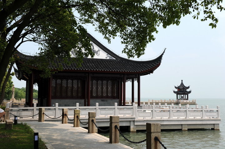 《紫罗兰永恒花园》薇尔莉特·伊芙加登高清同人动漫壁纸图片
