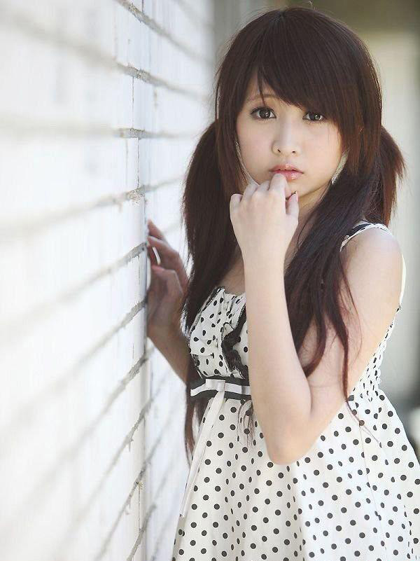 性感少妇睡衣丁字裤魅惑大胆写真图片