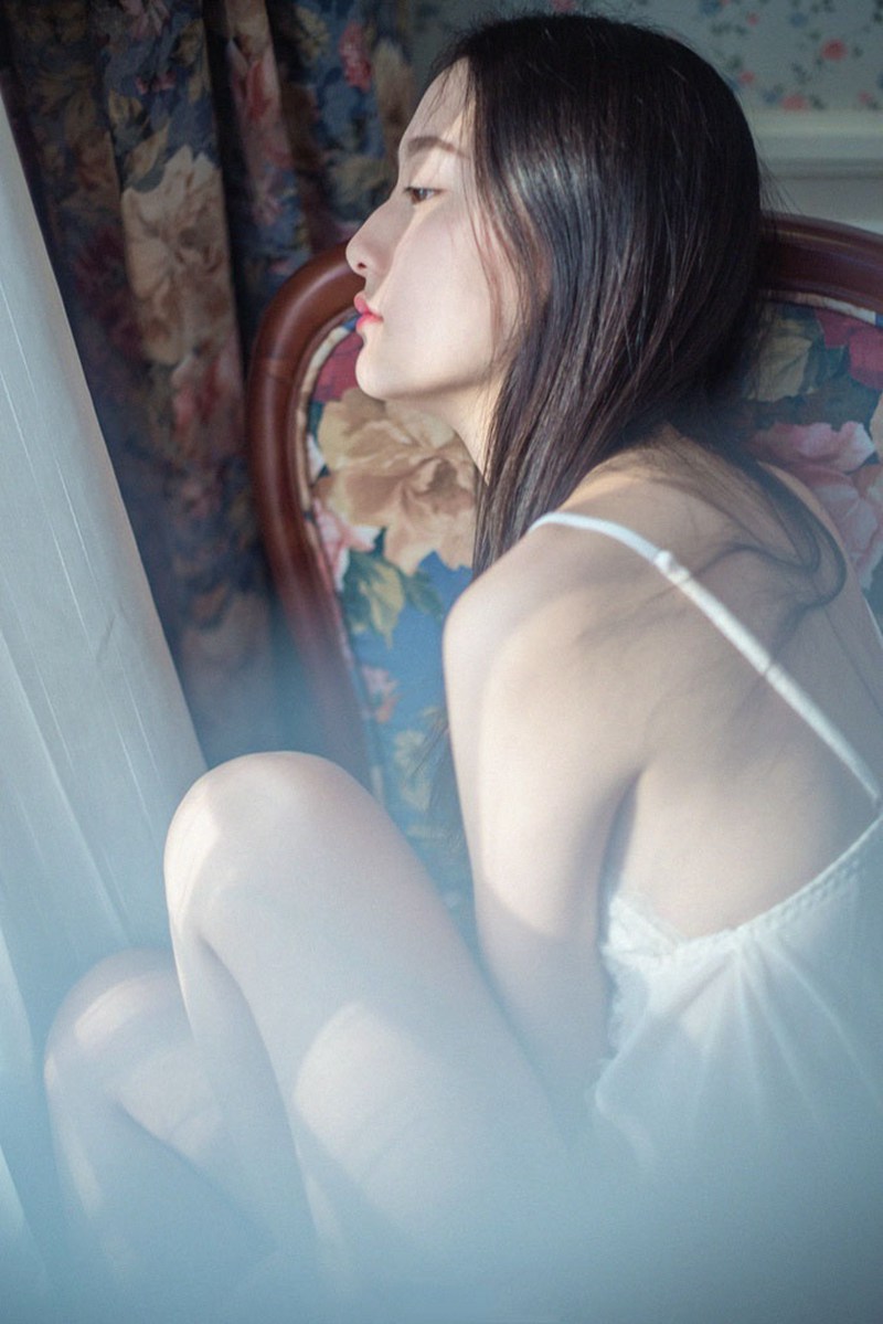 美女求斯图片
