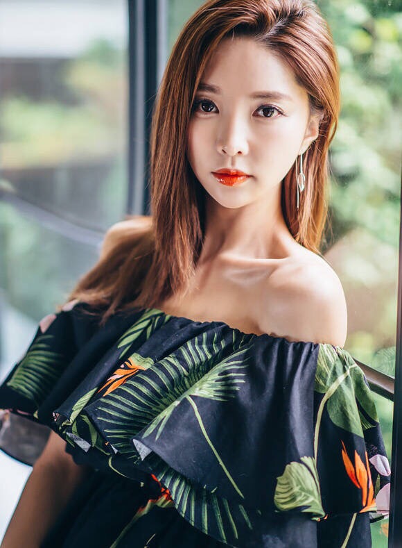 美女模特葛征Model人气长腿大模高清写真集图片