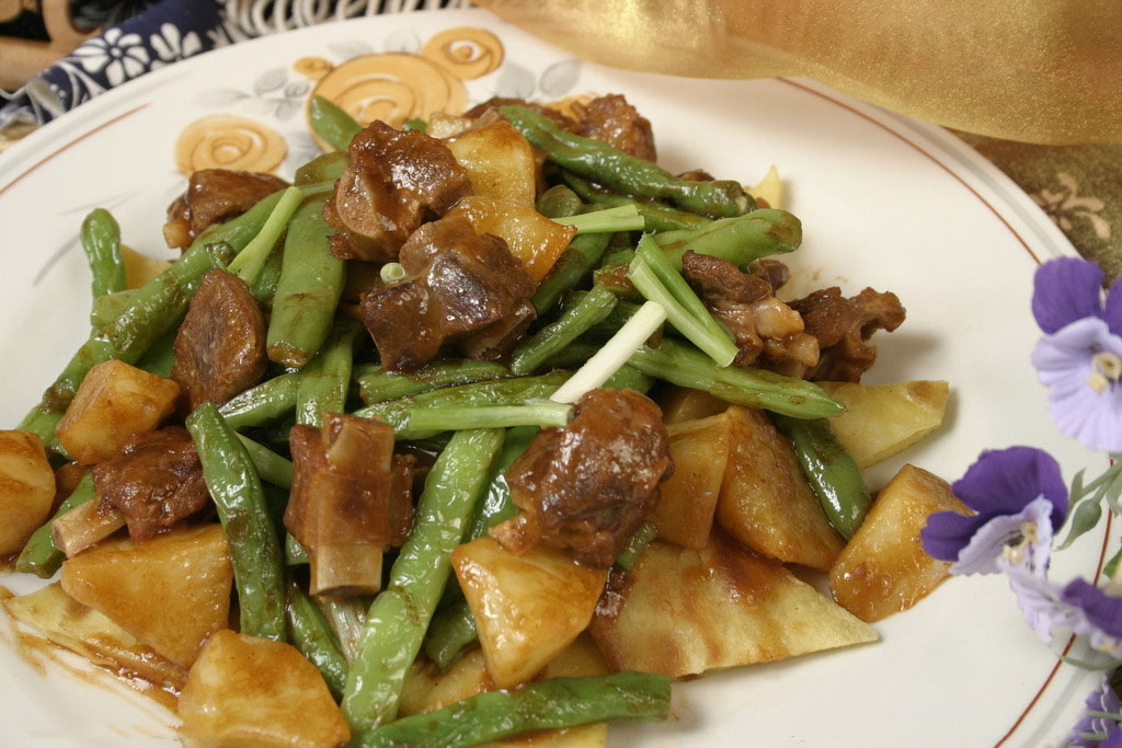 东北排骨炖豆角图片   东北美食图片图片