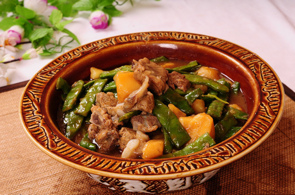 东北排骨炖豆角图片   东北美食图片图片