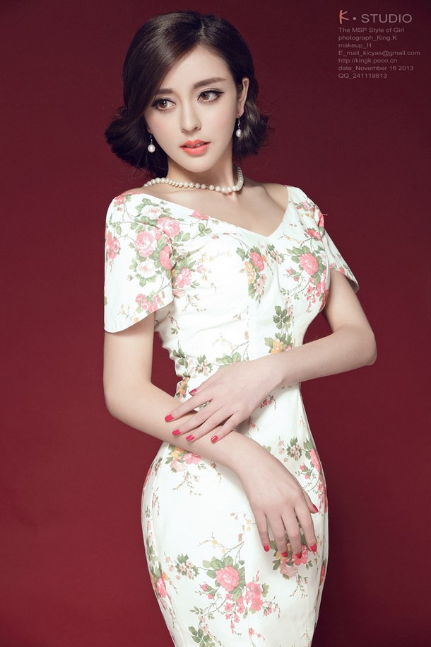 性感美女高兮妍抚媚诱惑迷人写真图片合集(二)图片
