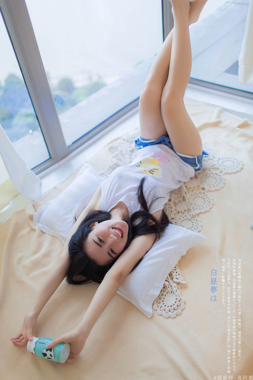 养眼美女图片