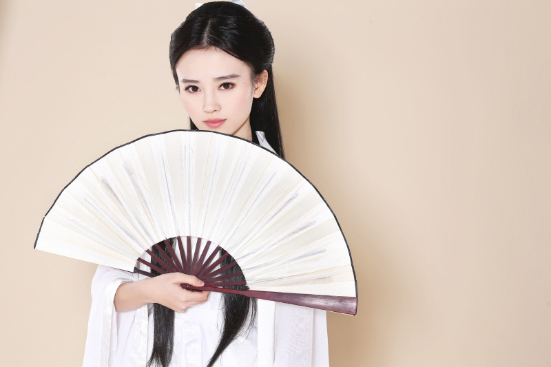 鞠婧祎图片