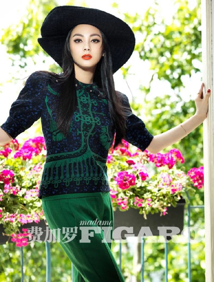 高清内地山东德州女演员性感熟女明星张雨绮写真图片下载图片