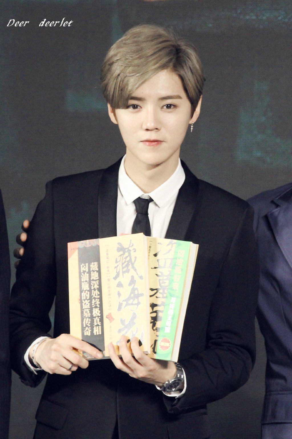 鹿晗120401北京出道showcase演唱饭拍图汇总（二）图片