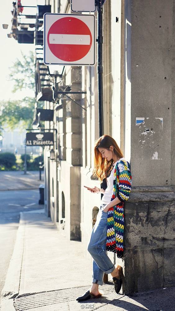 刘亦菲蒙特利尔街拍写真图片：神仙姐姐图片