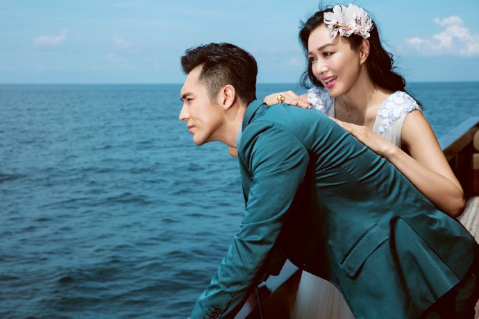 袁弘张歆艺婚纱照图片 浪漫纯真又甜蜜图片
