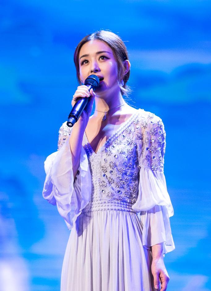 赵丽颖图片最新时尚图片 展精致美艳妆容图片