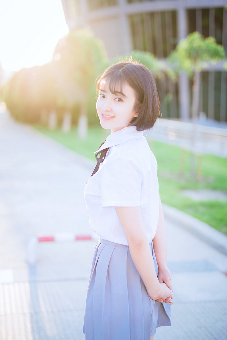 短发女王高俊熙时尚杂志图片图片