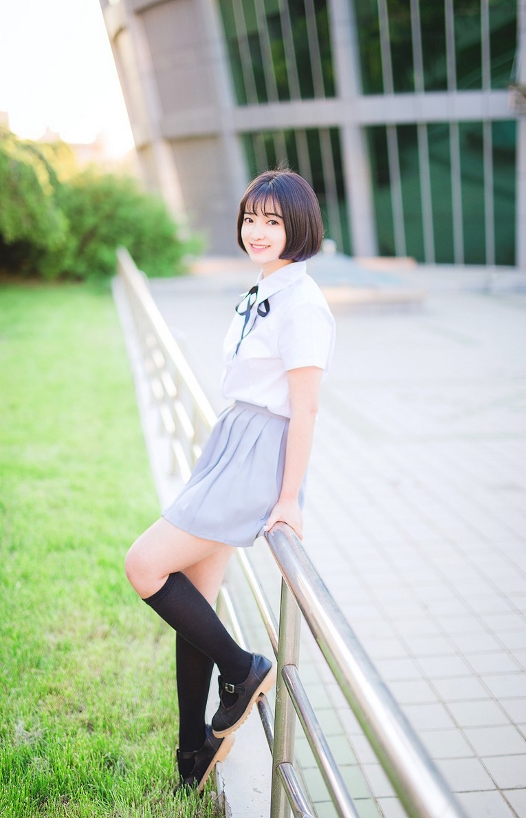 短发女王高俊熙时尚杂志图片图片
