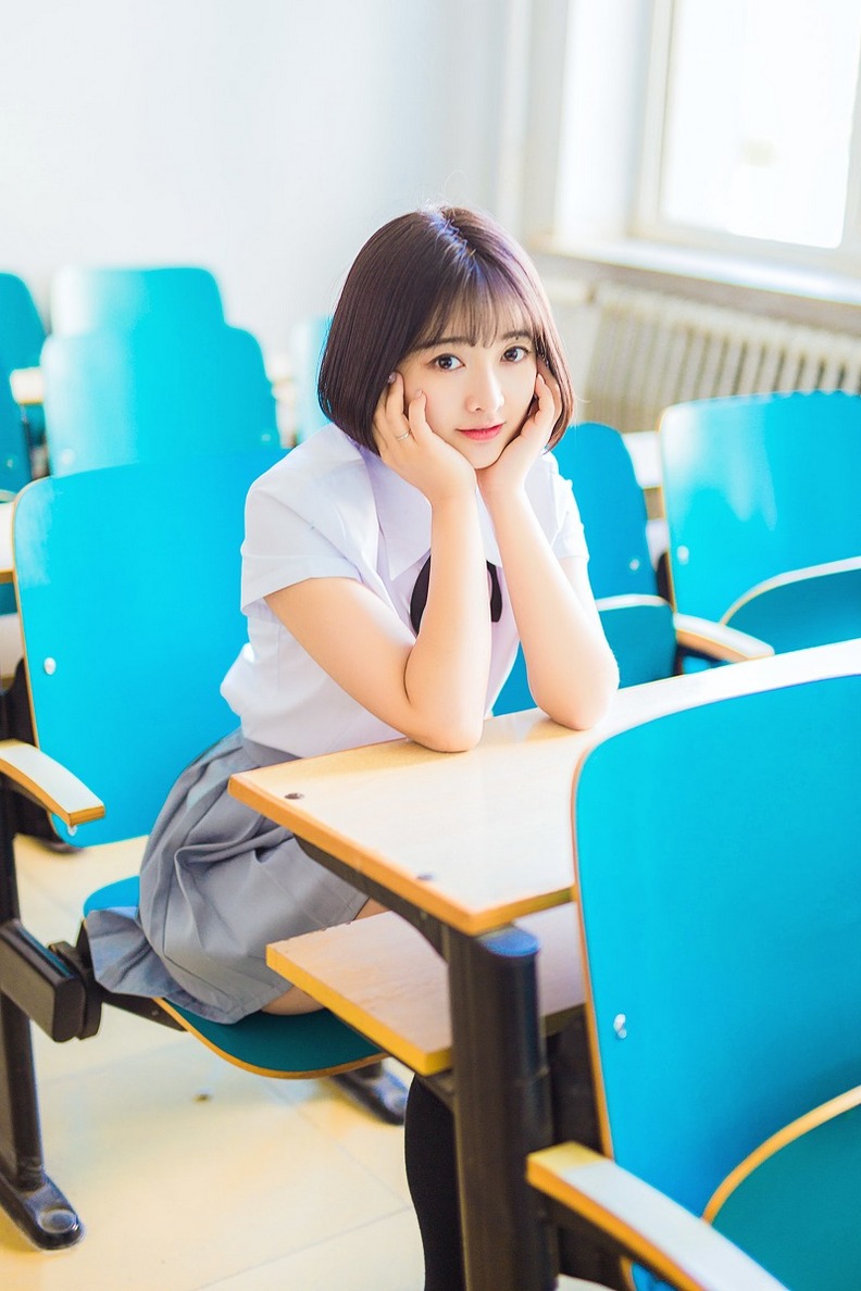 短发女王高俊熙时尚杂志图片图片