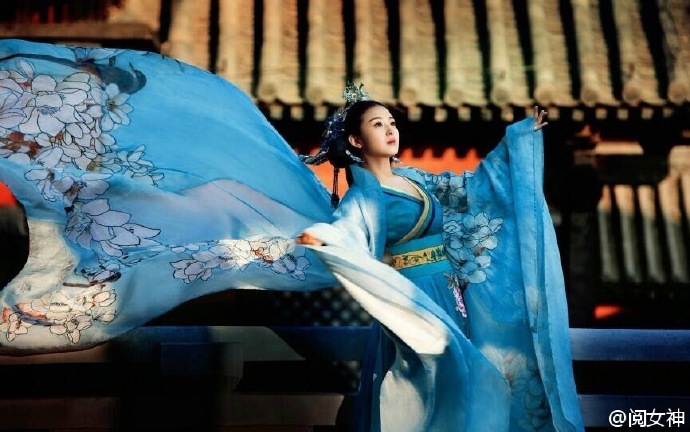 张含韵图片    张含韵时尚写真图片图片