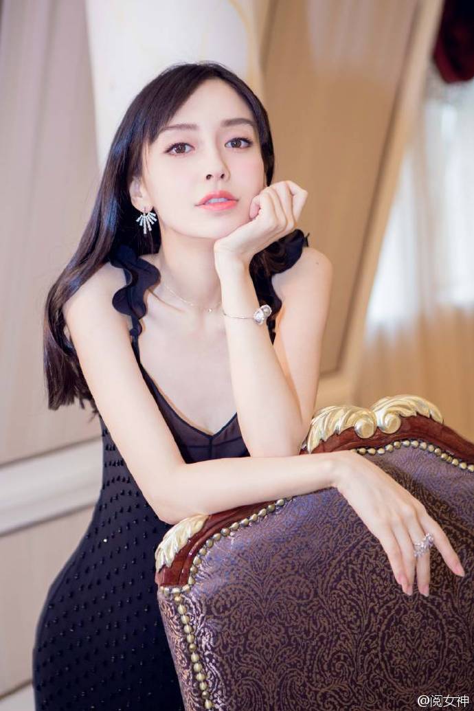 中国内地上海影视女演员少男杀手性感女神杨颖Angelababy清纯甜美写真图片