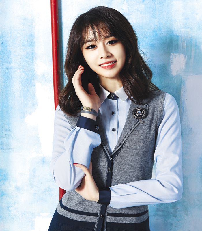 高清韩国首尔美女朴智妍空姐制服OL装气质写真图片（二）图片