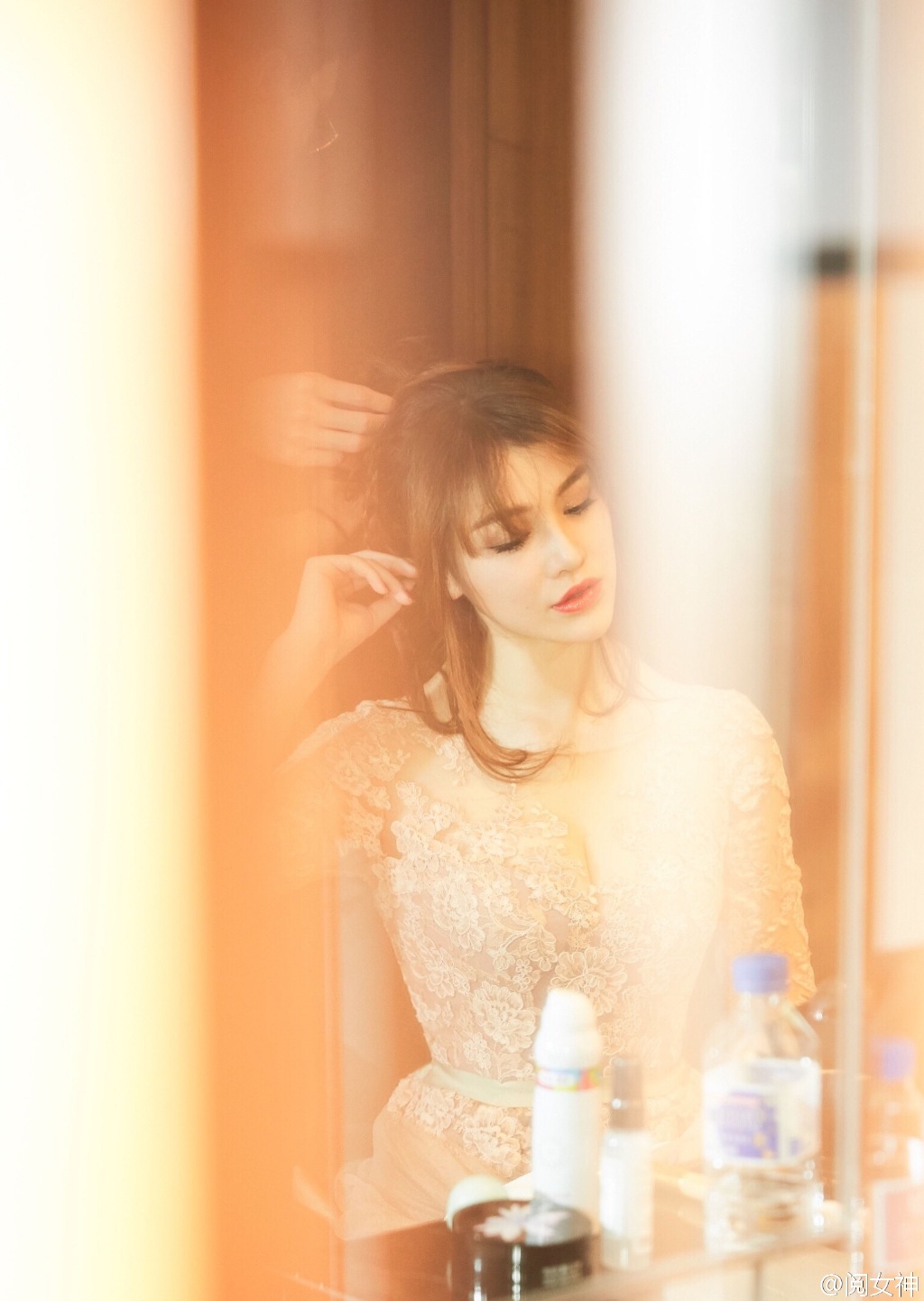 中国内地影视女演员葛天清爽性感户外写真图片图片