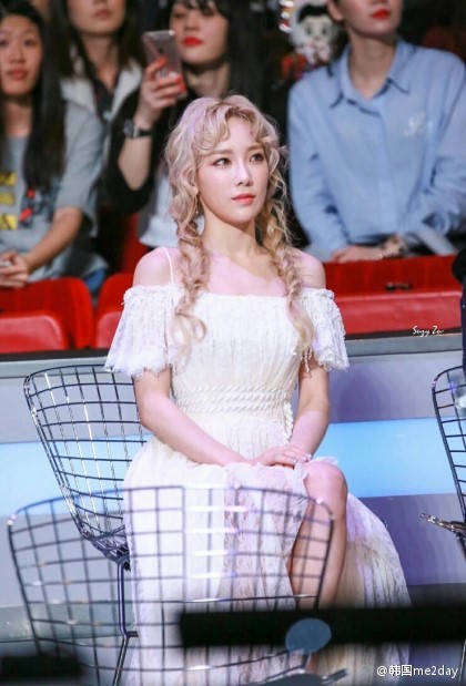 高清韩国全罗北道全州少女时代队长金泰妍高清电脑桌面壁纸图片