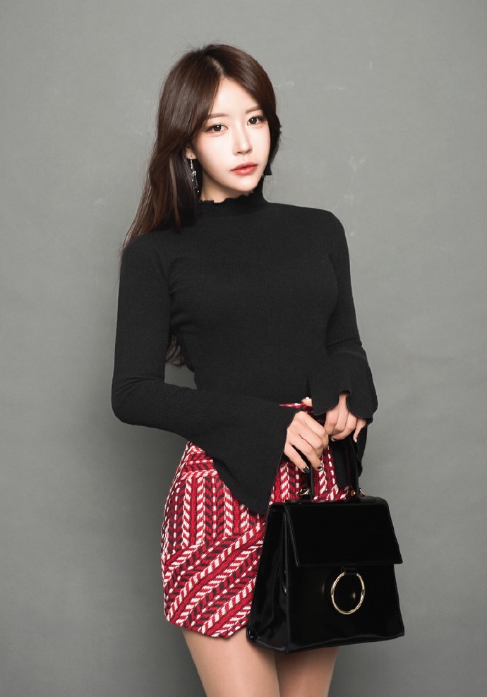 长腿美女图片