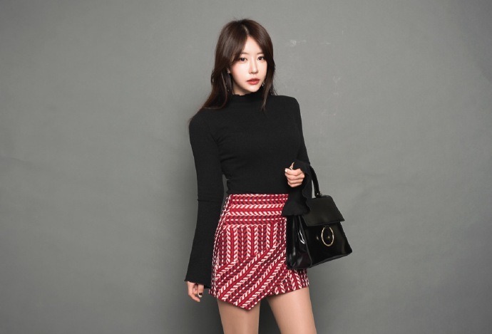 长腿美女图片