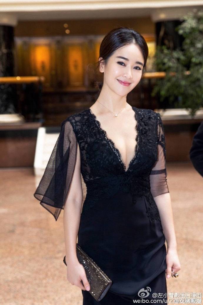左小青图片