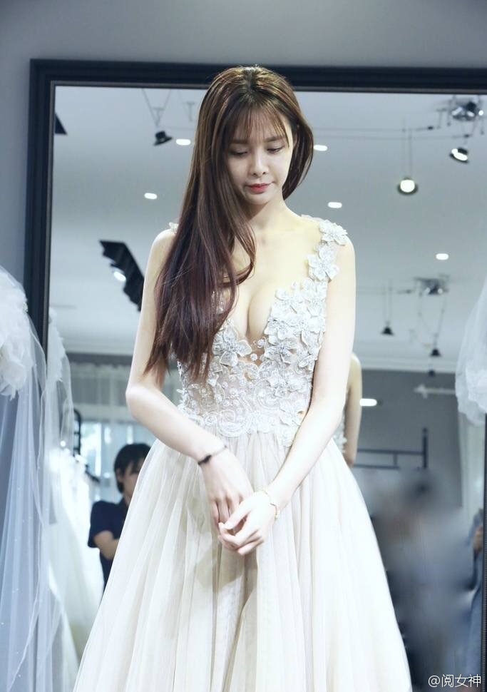 性感女星沈梦辰透视装诱惑性感图片
