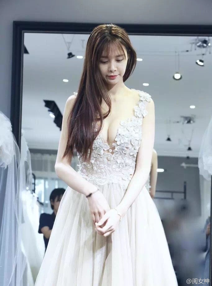 性感女星沈梦辰透视装诱惑性感图片