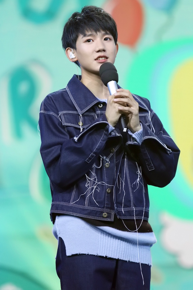 TFBOYS王源十六岁生日会图片图片