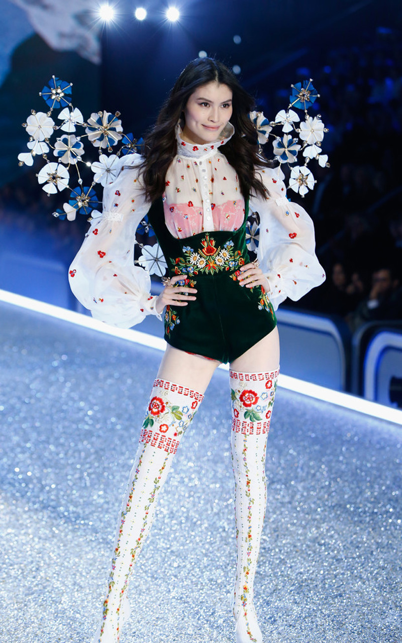 高清温州美女何穗2016维密秀高清性感图片图片