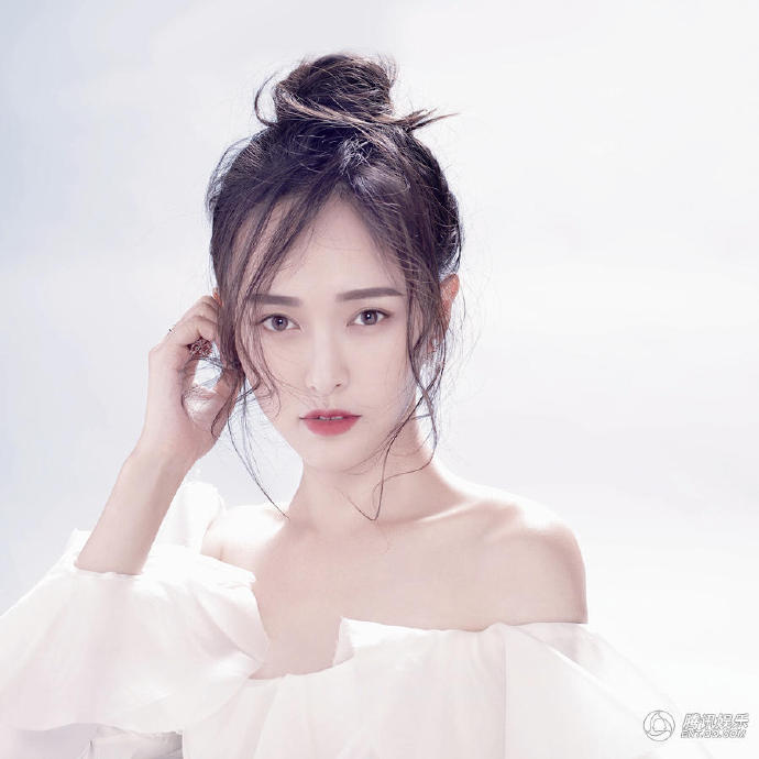 唐嫣甜美性感时尚唐嫣图片 唐嫣写真图片图片