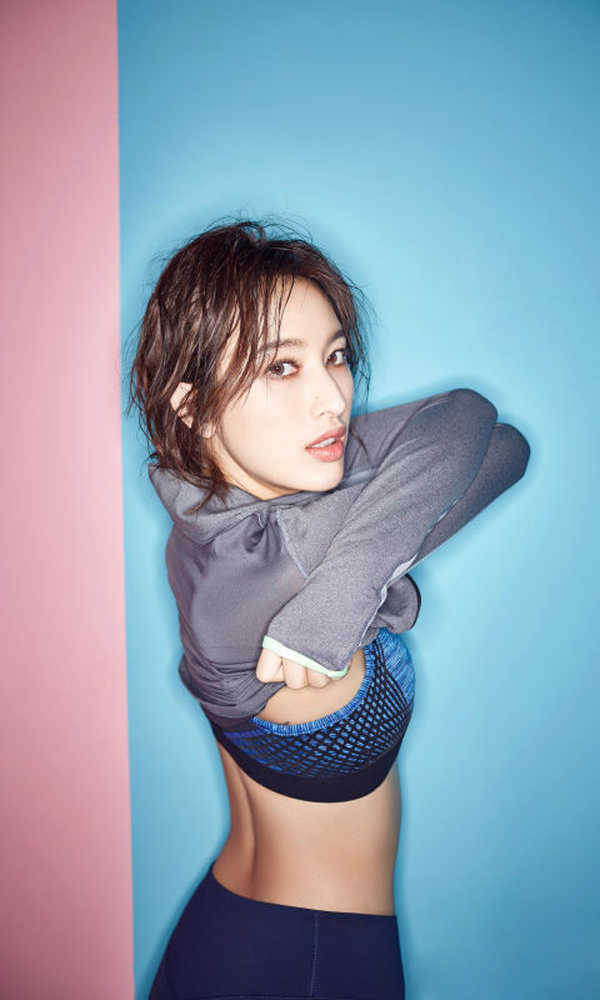中国大陆广西省桂林模特女演员张俪写真图片图片