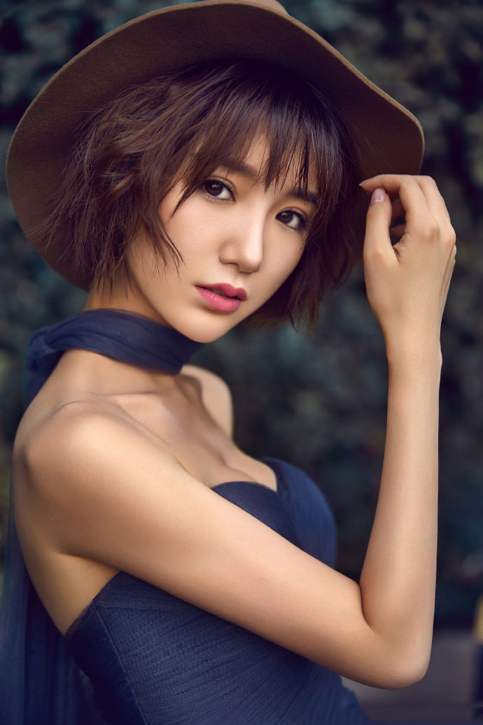 韩团miss A成员孟佳时尚杂志写真图片
