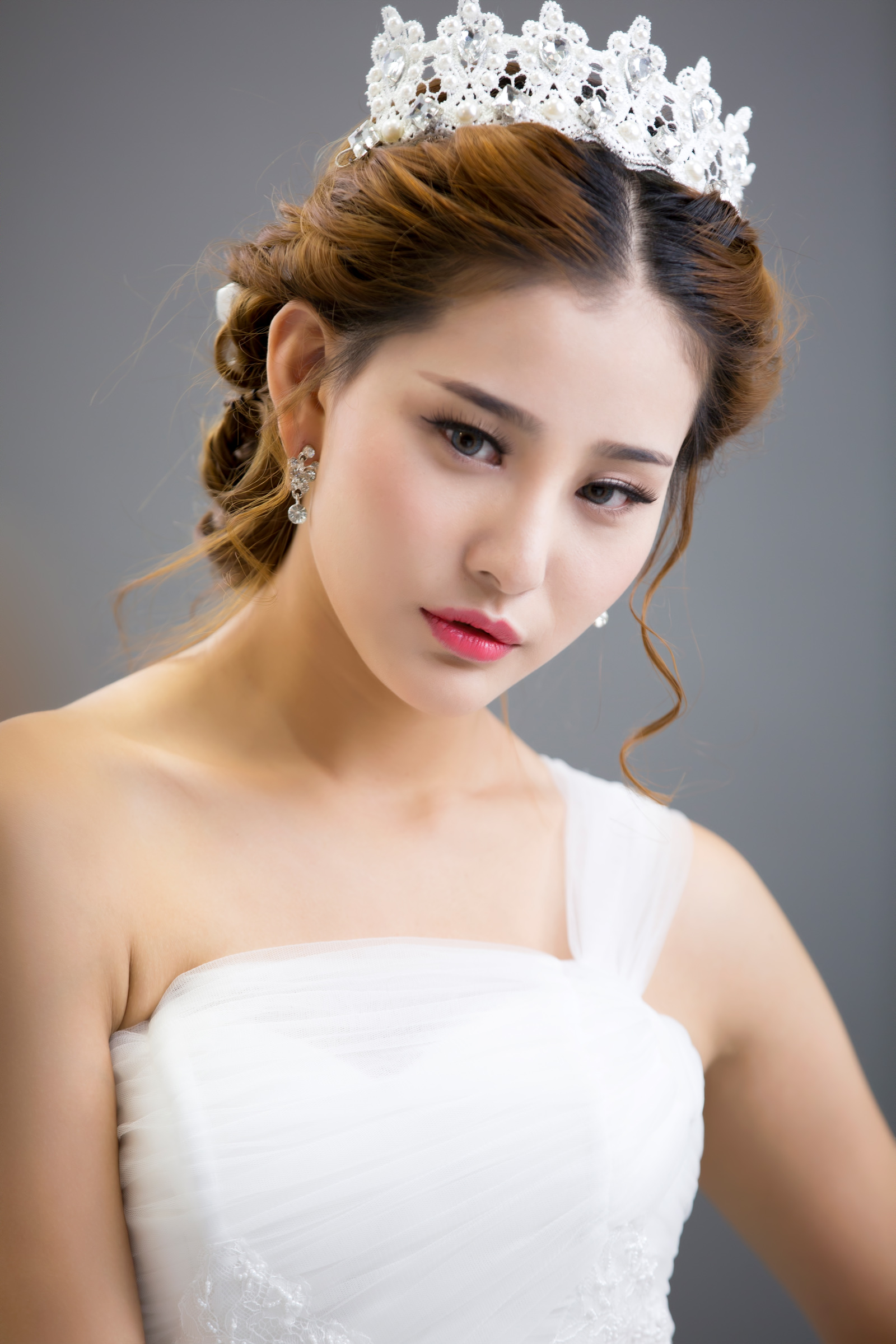 新娘婚纱人像艺术摄影写真精选图片（三）图片