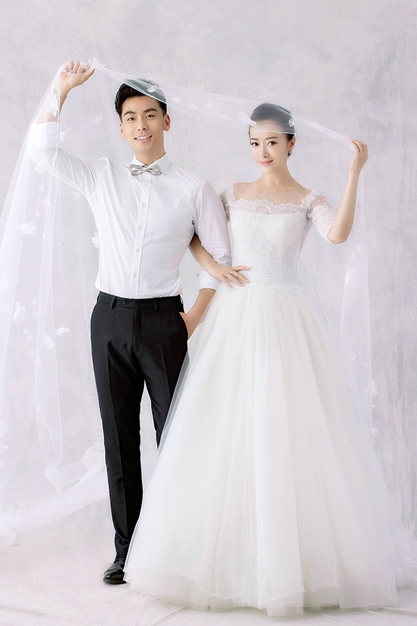 陈妍希唯美婚纱照性感摄影图片 让我们一起祝福爱情图片