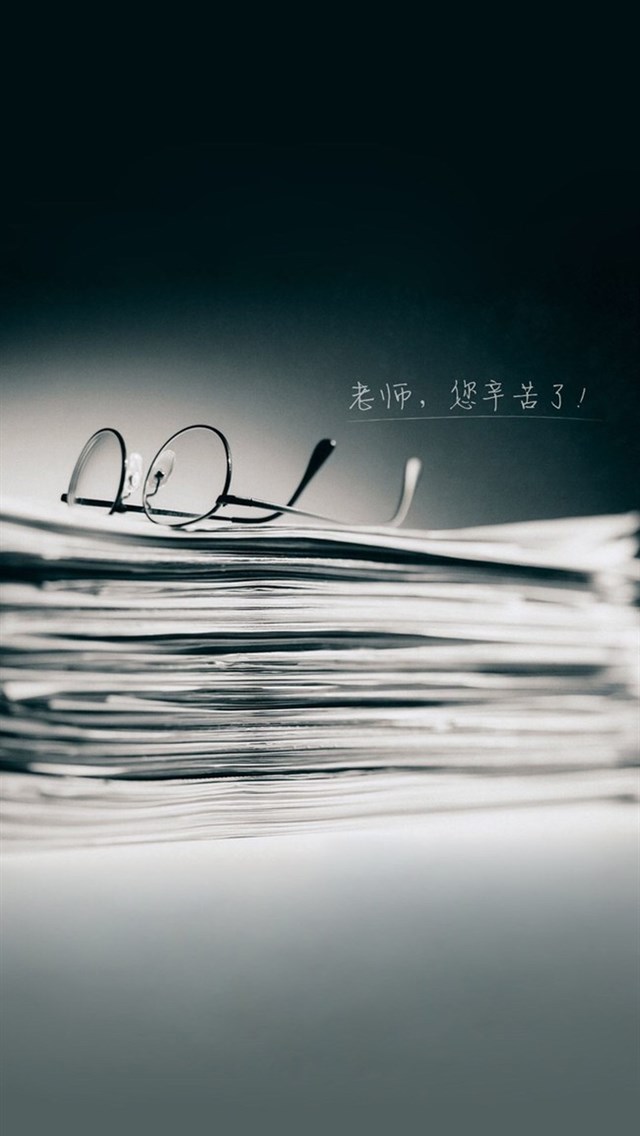 迪丽热巴红皮裙性感高清手机壁纸图片