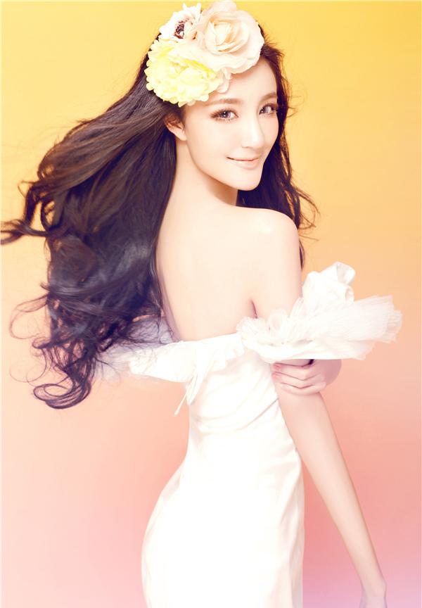 中国湖南衡阳女演员刘雨欣活力清纯俏皮写真高清图片图片