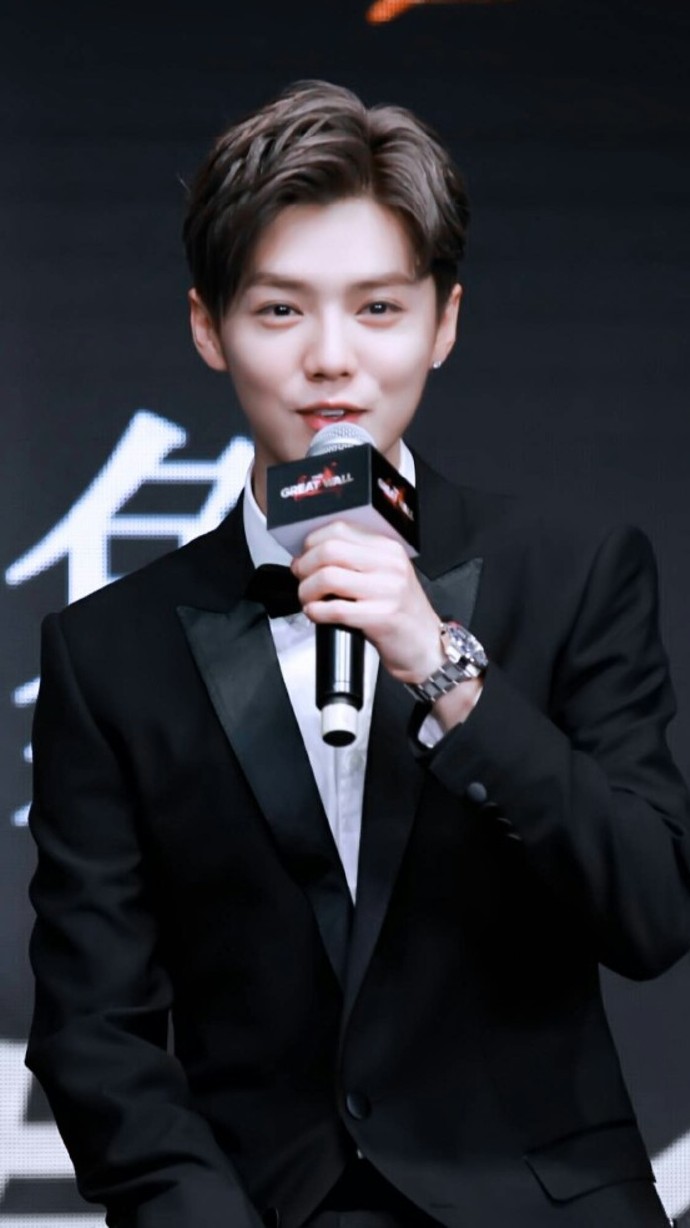 鹿晗120401北京出道showcase演唱饭拍图汇总（二）图片