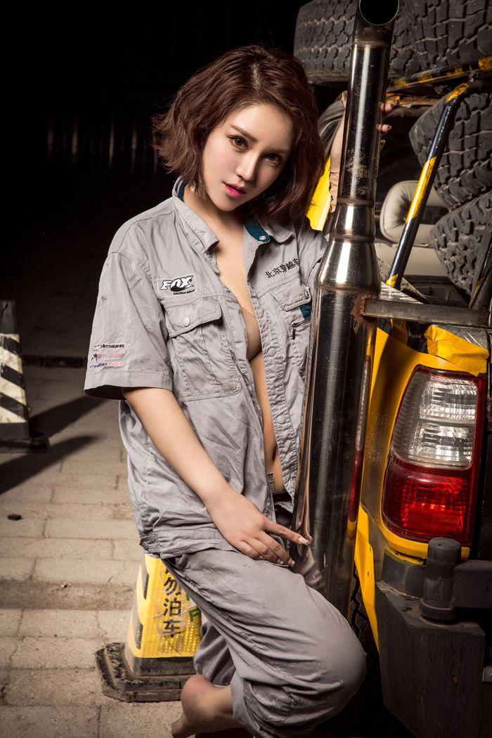 美女王尔琳图片