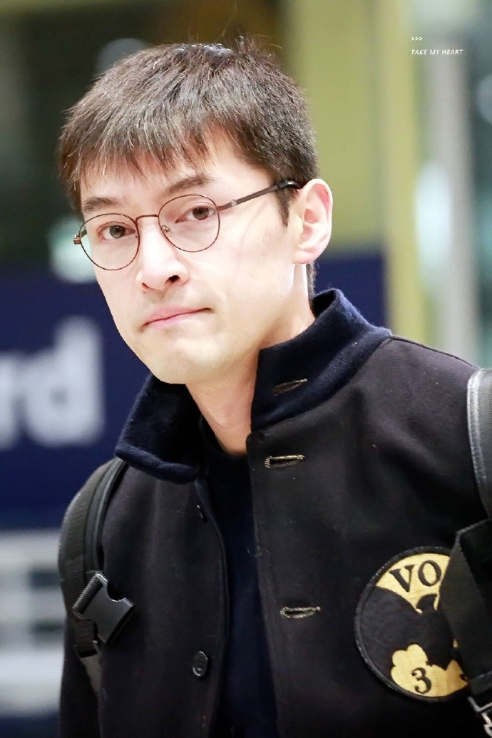陈坤胡歌出席行走的力量出发仪式图片