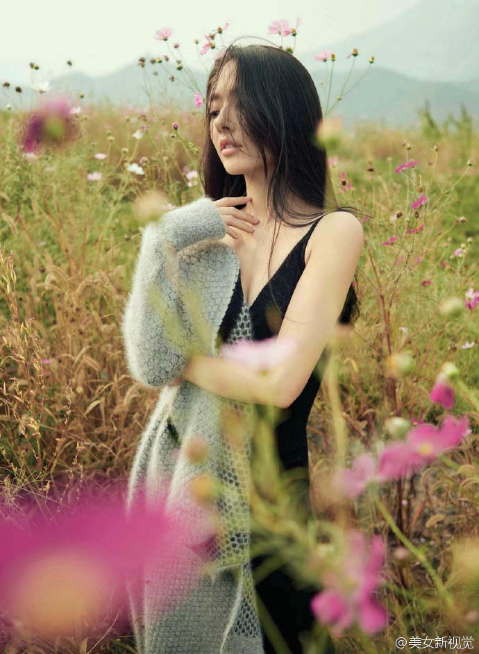 长发性感女神郭碧婷最新写真 超有爱的国民老公图片